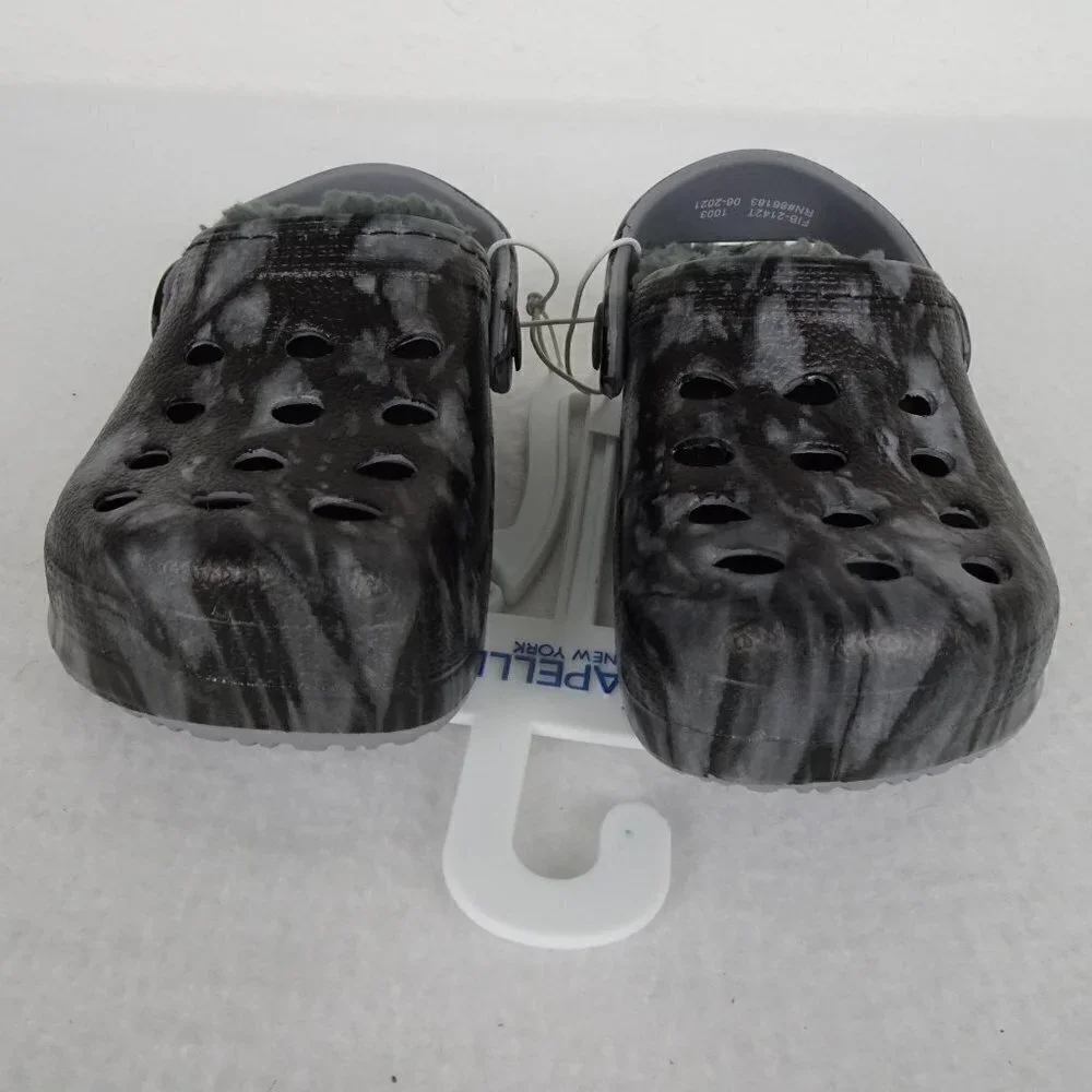 Capelli Camo Shoe Clog Muck Slip On Gray Lined Size 4 -5 Boys